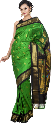 Frau im sari